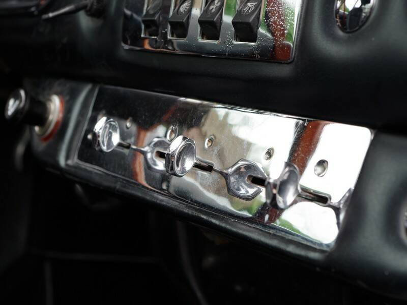 Image 43/50 of Maserati Mistral 4000 (1966)