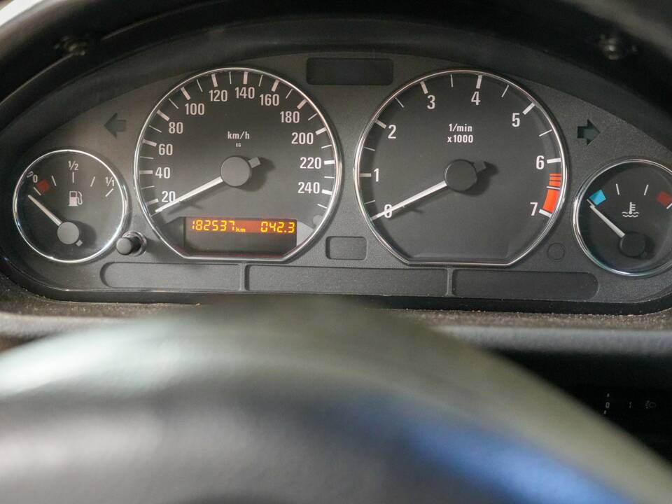 Afbeelding 26/33 van BMW Z3 Coupé 3.0 (2002)