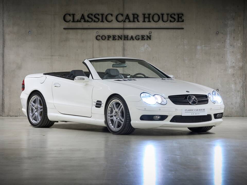 Image 9/99 de Mercedes-Benz SL 55 AMG (2005)