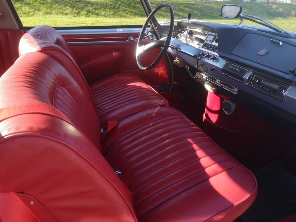 Imagen 13/18 de Citroën DS 19 Chapron Le Dandy (1965)