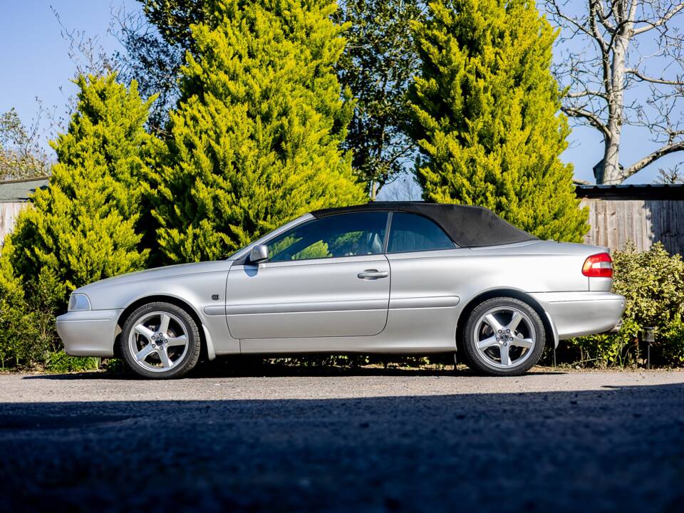 Image 19/48 of Volvo C70 2.0 T (2001)