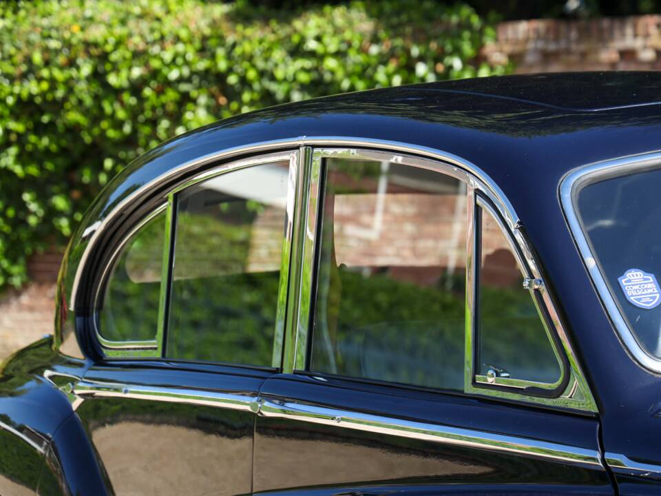 Image 35/50 de Jaguar Mk IX (1961)