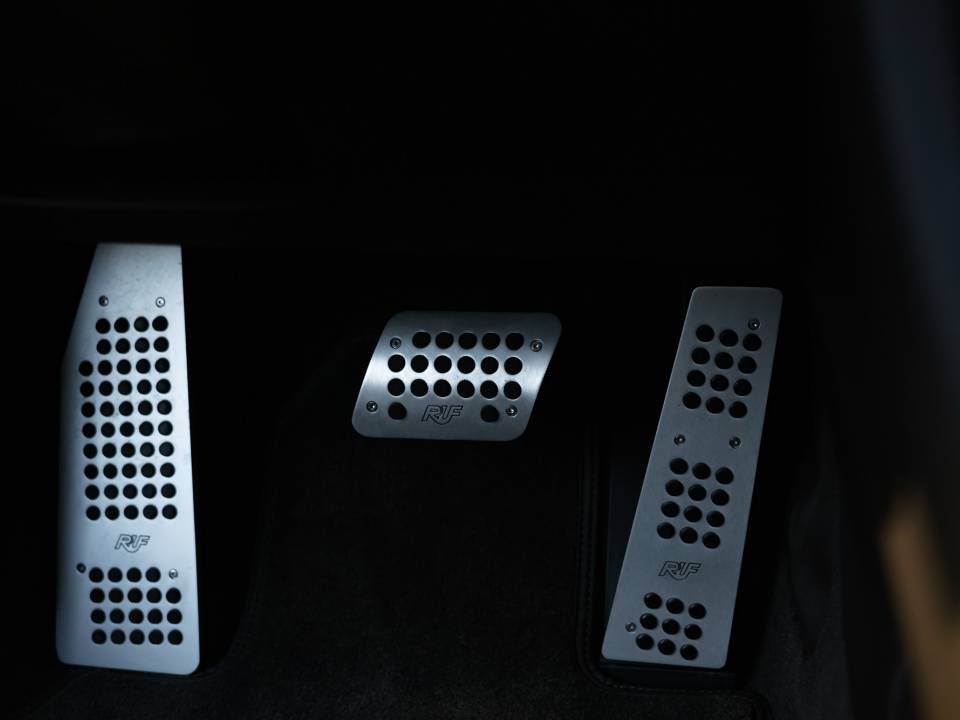 Image 11/15 of Porsche 911 Targa 4S (2019)