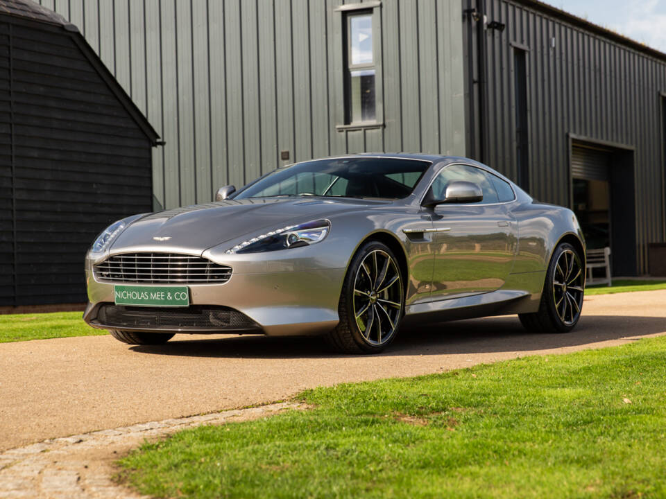 Image 76/78 of Aston Martin DB 9 GT &quot;Bond Edition&quot; (2015)