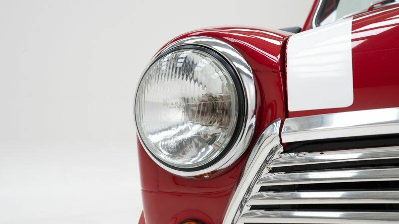 Image 15/15 of Mini 1000 (1988)