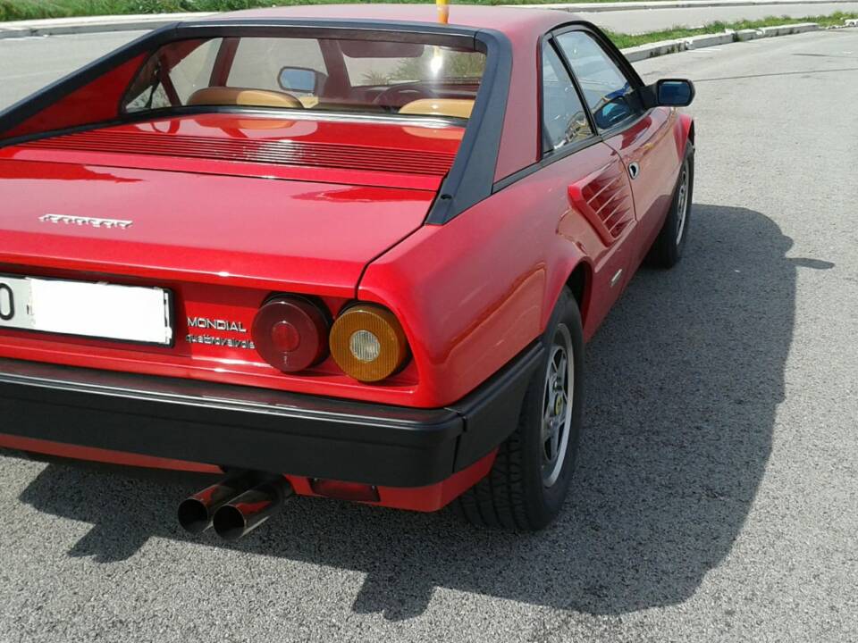 Image 10/73 de Ferrari Mondial Quattrovalvole (1984)