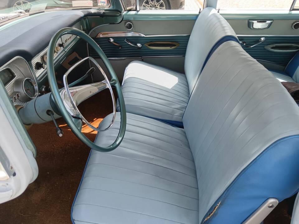 Bild 2/8 von Opel Kapitän 2,6 (1960)