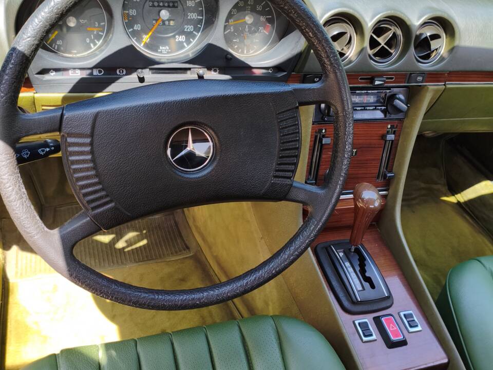 Image 11/12 of Mercedes-Benz 280 SL (1980)
