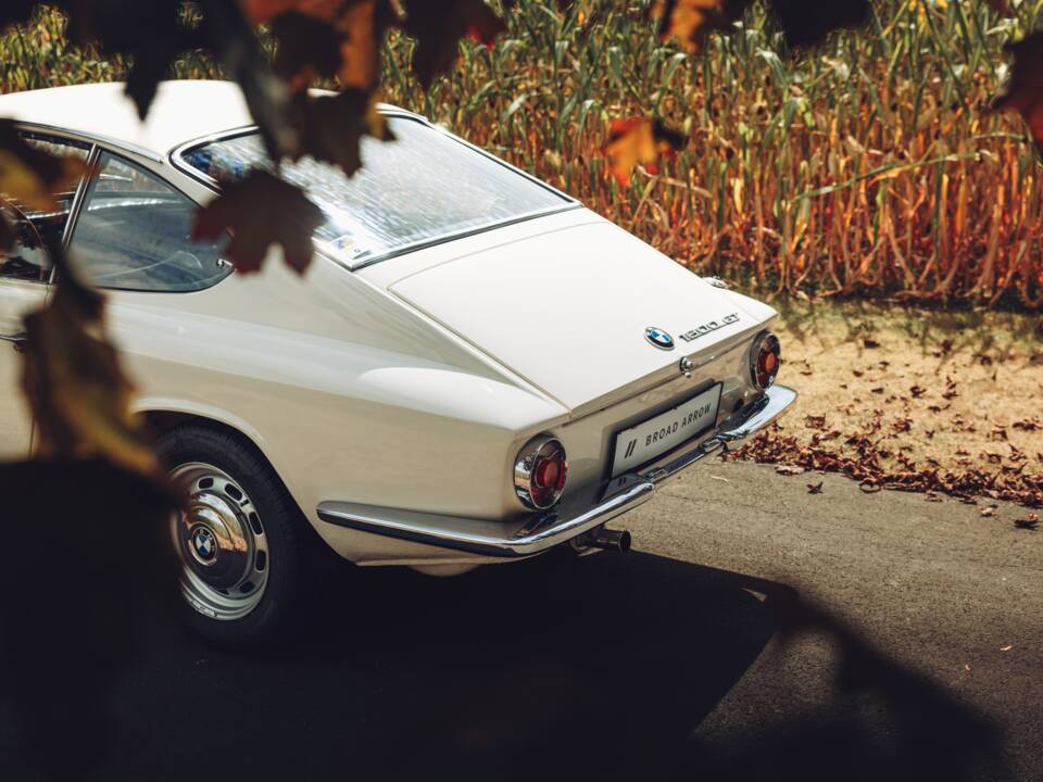 Bild 25/70 von BMW 1600 GT (1967)