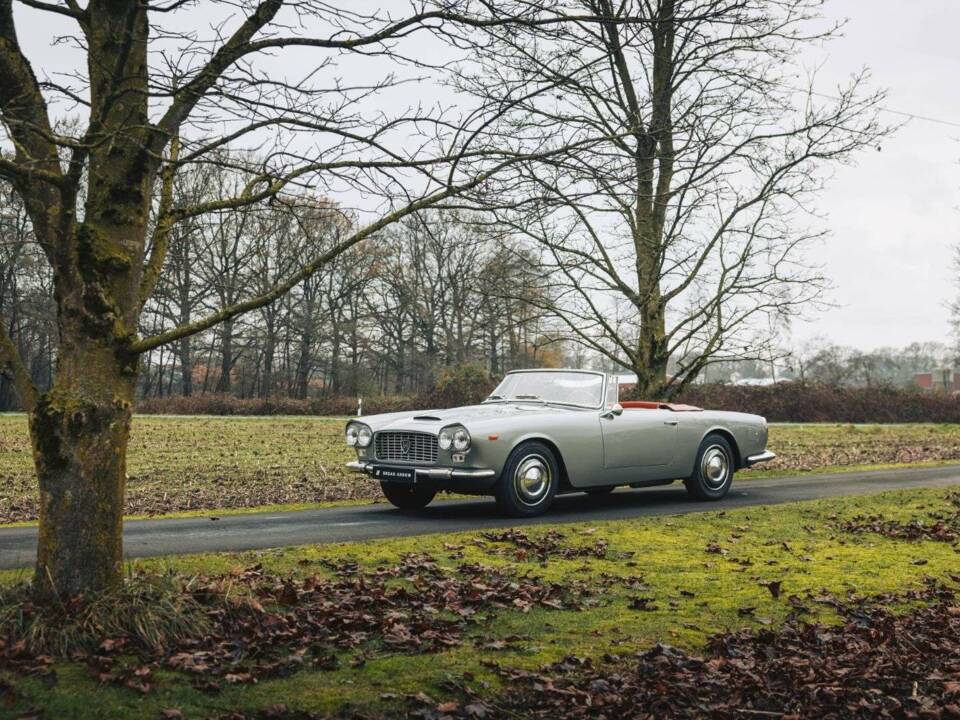 Imagen 1/25 de Lancia Flaminia GT 2.8 3C Touring (1962)