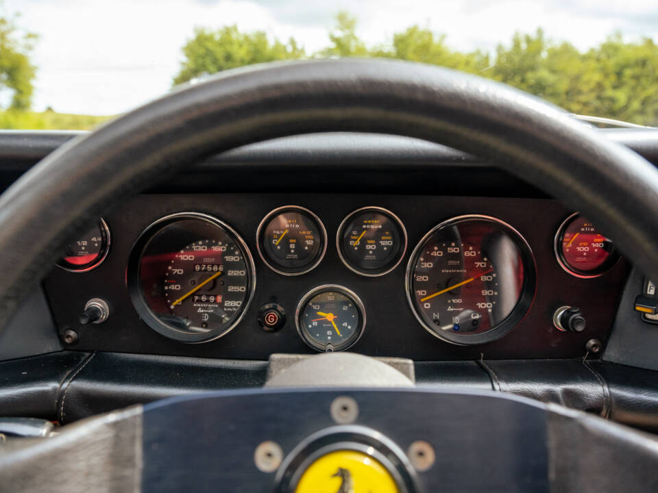 Bild 116/155 von Ferrari Dino 208 GT4 (1974)