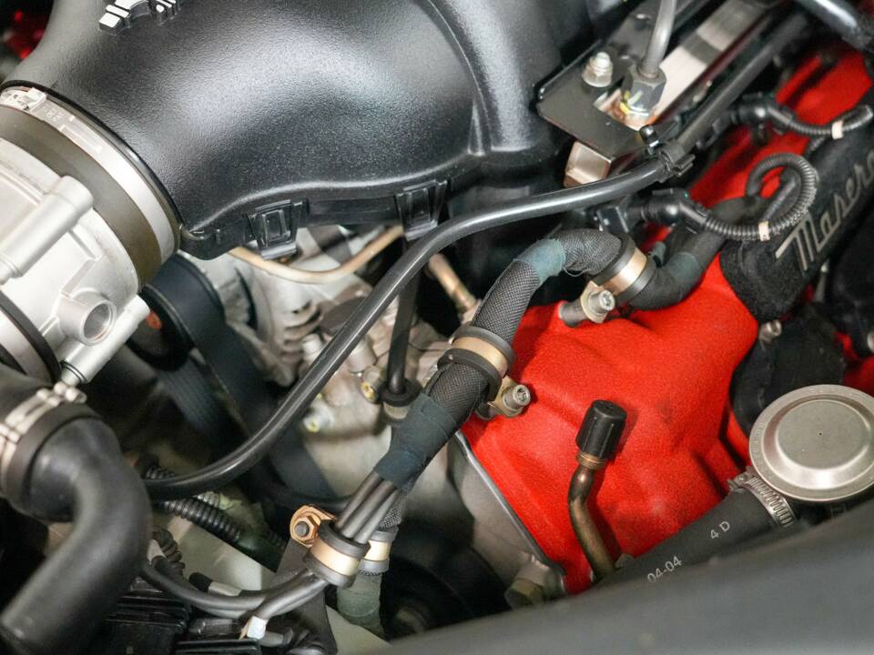 Bild 2/38 von Maserati Quattroporte 4.2 (2005)