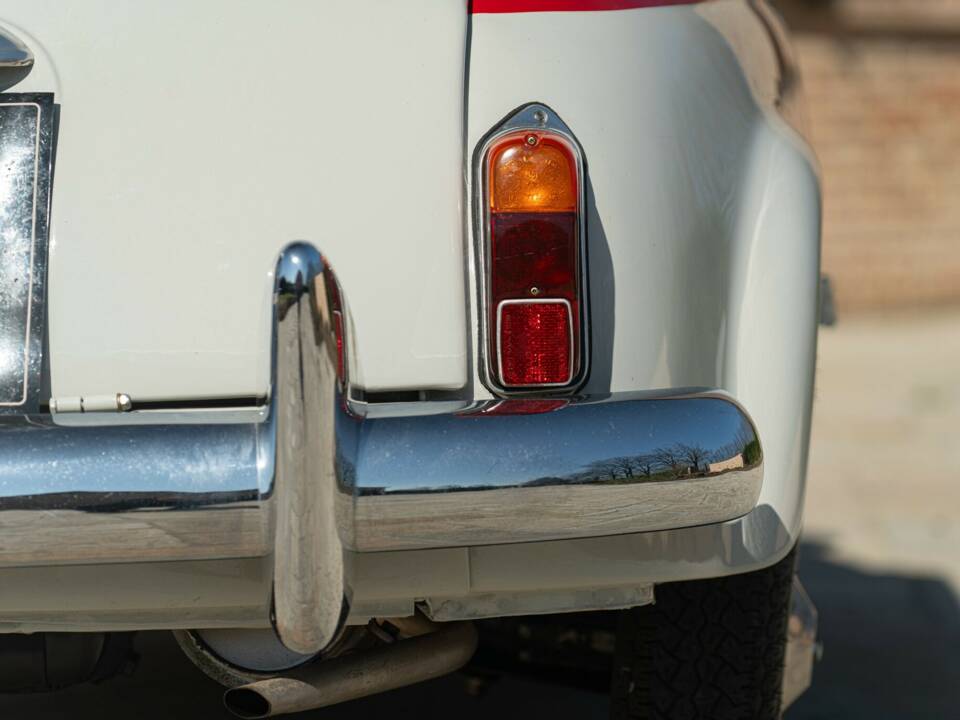 Bild 15/50 von FIAT 500 Nuova Sport (1960)