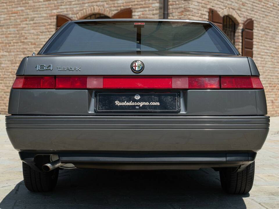 Image 8/50 de Alfa Romeo 164 2.0 (1991)