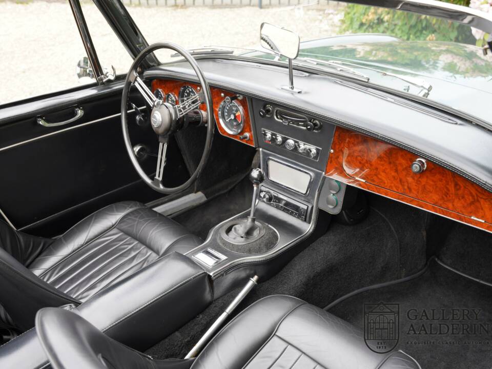 Afbeelding 17/50 van Austin-Healey 3000 Mk III (BJ8) (1966)