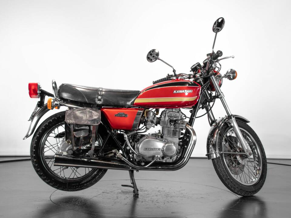 Bild 5/40 von Kawasaki Z 400 (1975)