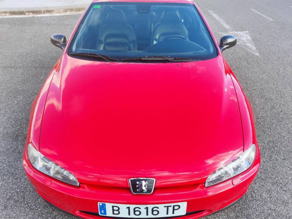 Immagine 3/8 di Peugeot 406 Coupé 3.0 V6 (1997)