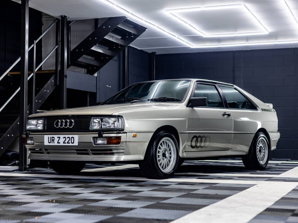 Image 1/46 of Audi 200 Avant quattro - 2.1 Turbo (1985)