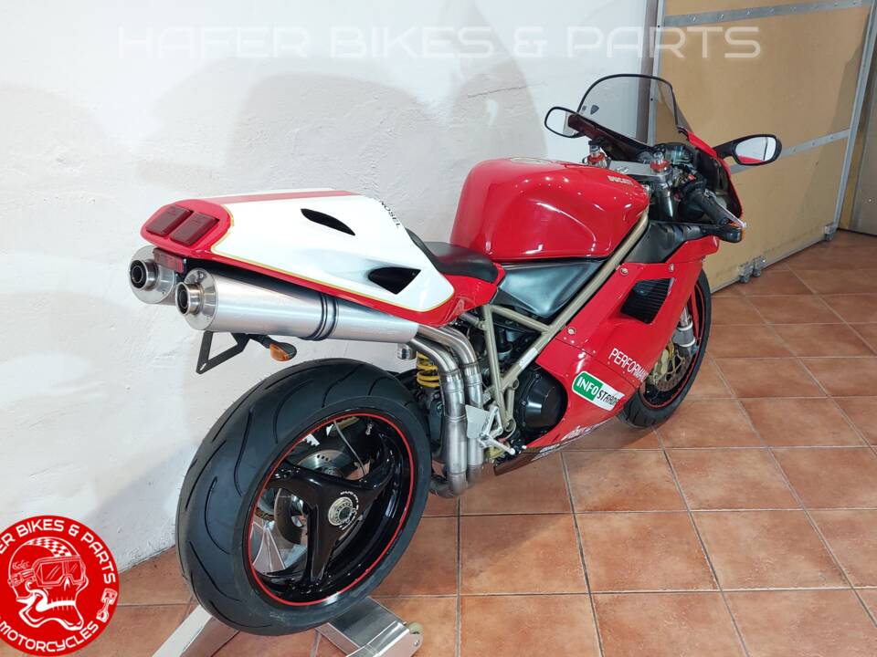 Obraz 6/38 pojazdu Ducati 916 (1998)
