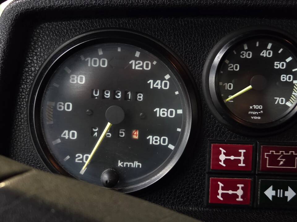 Immagine 8/9 di Mercedes-Benz 300 GD (SWB) (1980)