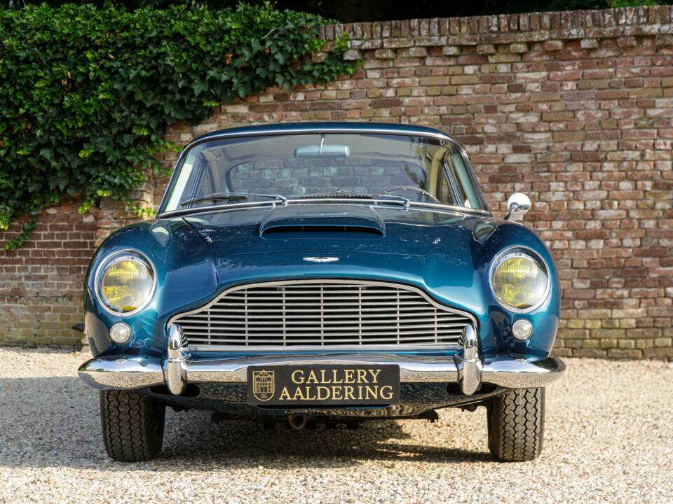 Afbeelding 22/50 van Aston Martin DB 4 Vantage (1962)