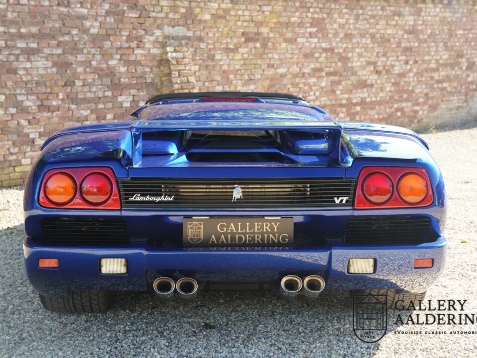 Image 49/50 of Lamborghini Diablo VT Roadster (1996)