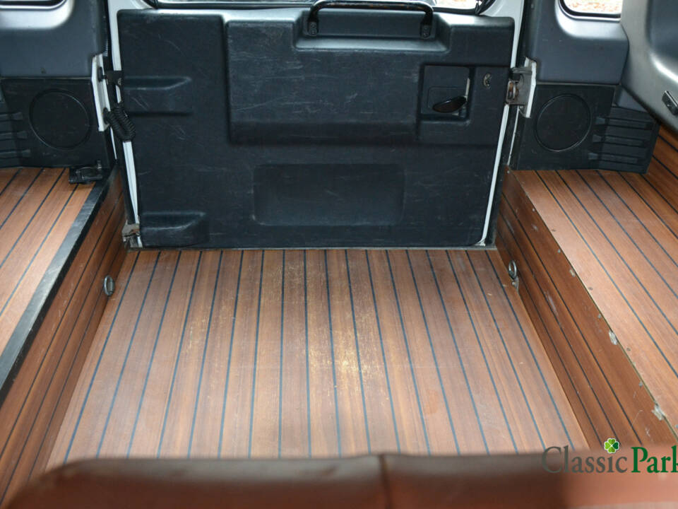 Image 13/50 of Land Rover Defender 90 (2008)