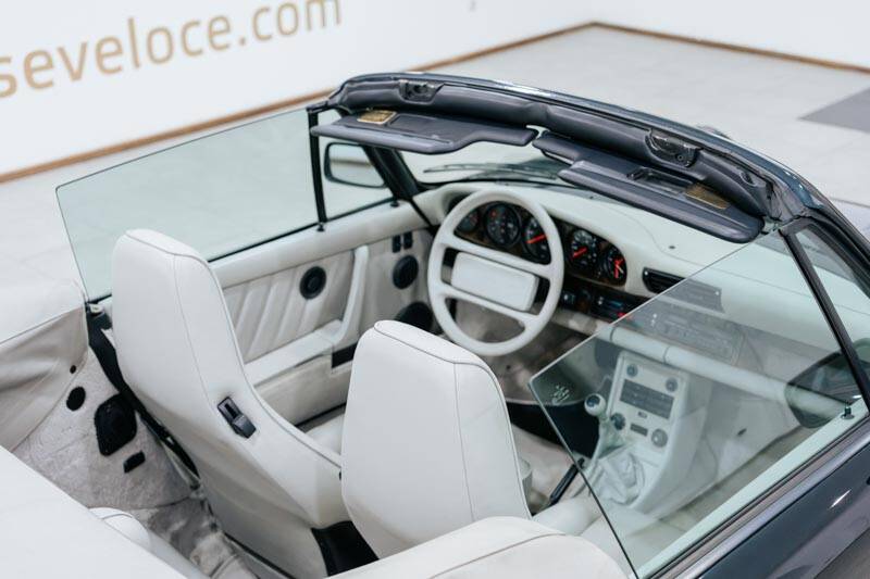 Bild 68/76 von Porsche 911 Carrera 3.2 "25 Jahre 911" (1989)