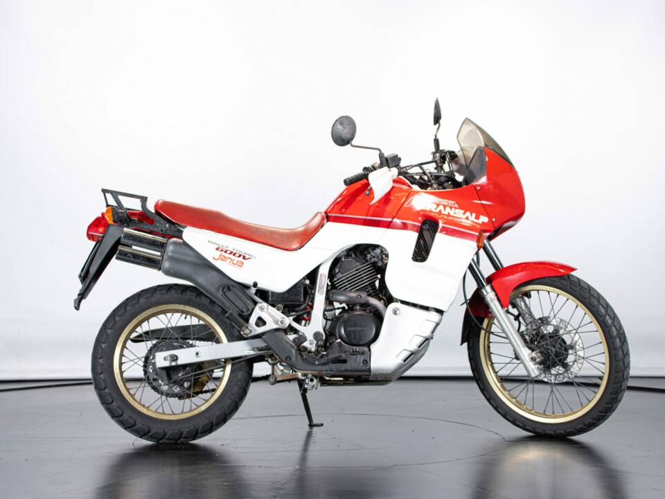 Image 5/47 of Honda XL 600V Transalp (1989)