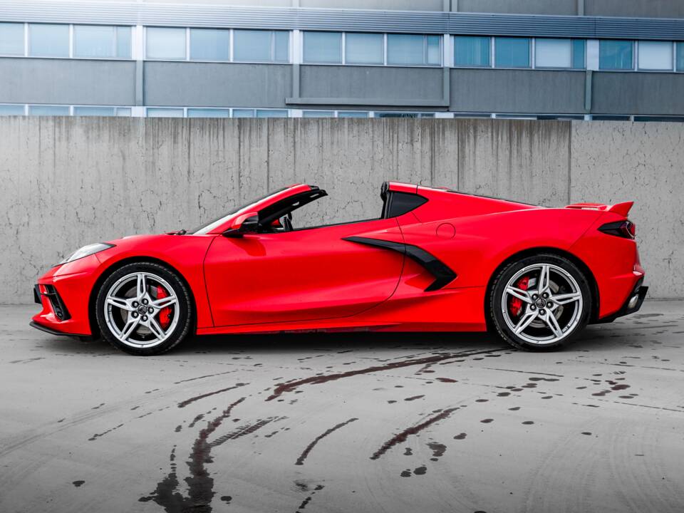 Image 5/45 of Chevrolet Corvette Stingray (2022)