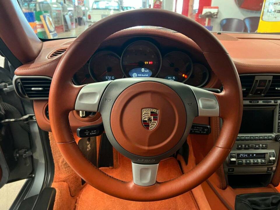 Afbeelding 8/17 van Porsche 911 GT3 (2005)