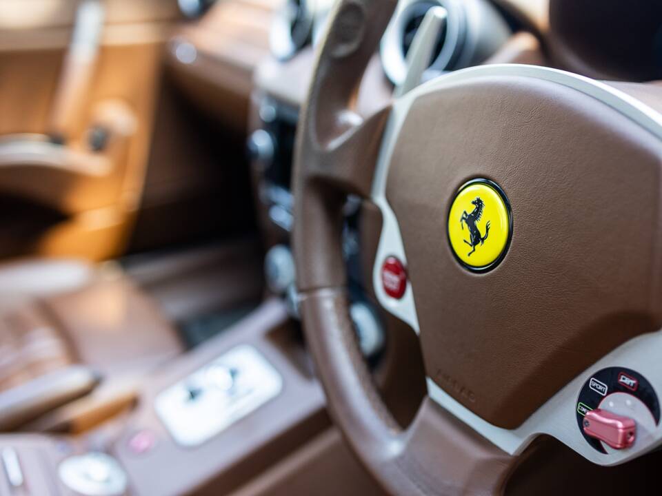 Image 42/50 of Ferrari 612 Scaglietti (2008)