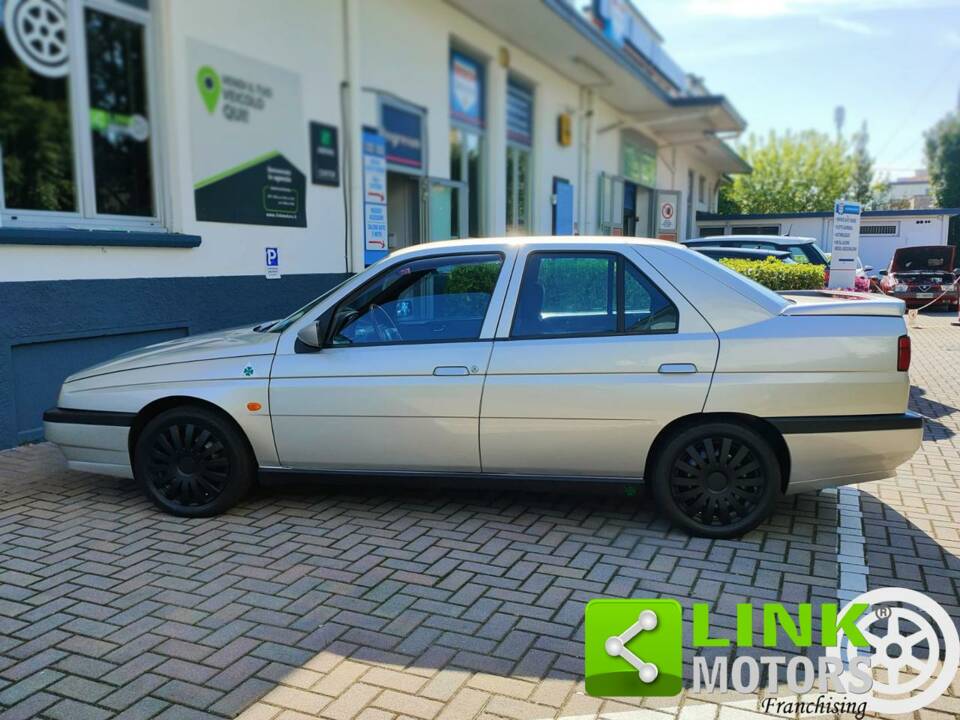 Image 4/10 de Alfa Romeo 155 1.8 Twin Spark (1996)