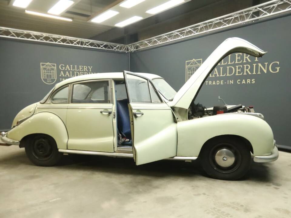 Afbeelding 7/50 van BMW 502 (1956)