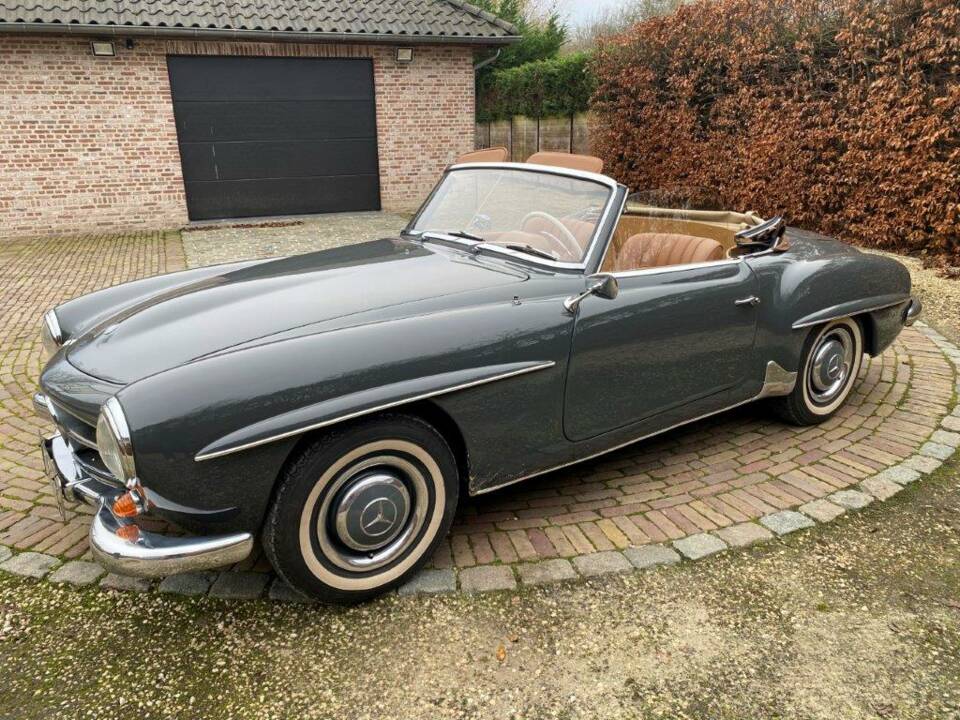 Image 9/52 de Mercedes-Benz 190 SL (1961)