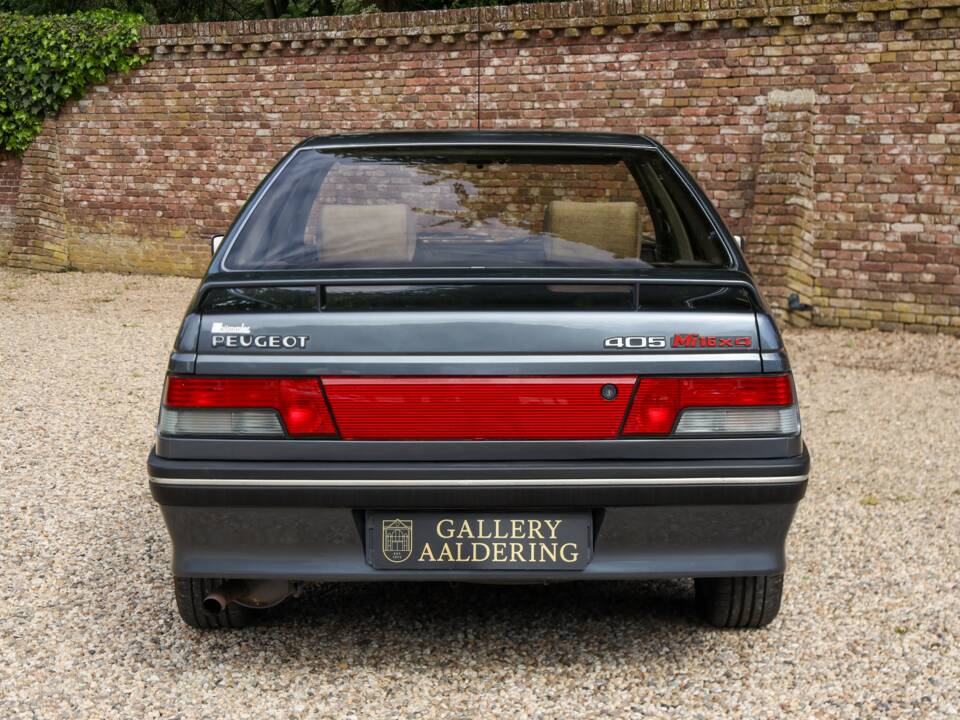 Bild 46/50 von Peugeot 405 Mi16 (1990)