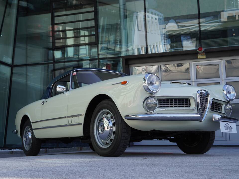 Immagine 24/41 di Alfa Romeo 2000 Spider (1959)