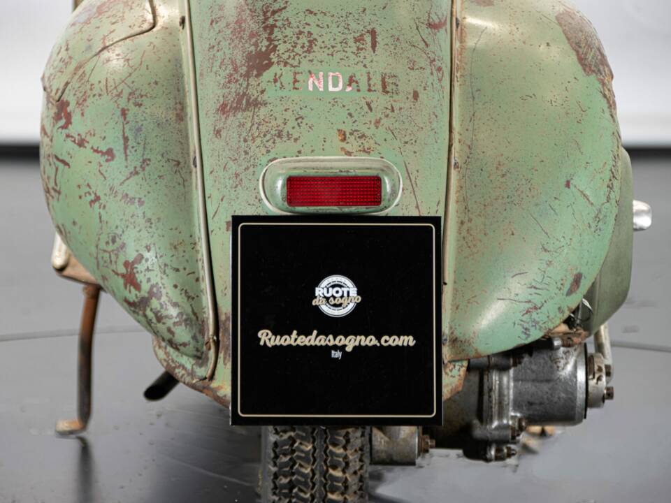 Image 18/50 of Piaggio DUMMY (1953)