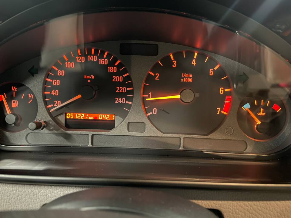 Bild 25/25 von BMW 318ti Compact (1997)