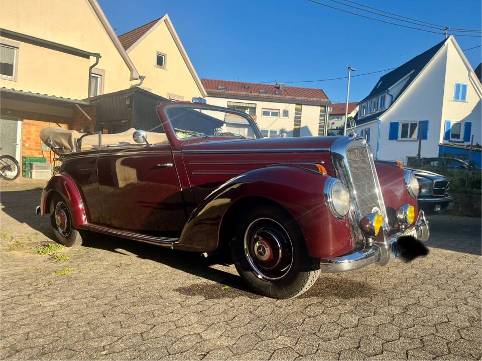 Bild 3/48 von Mercedes-Benz 220 Cabriolet B (1952)