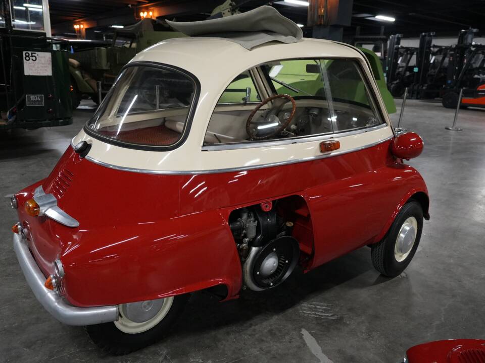 Immagine 7/20 di BMW Isetta 250 (1955)