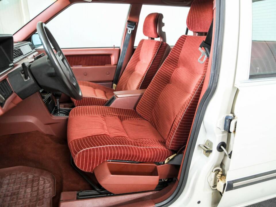 Image 15/50 de Volvo 740 (1984)