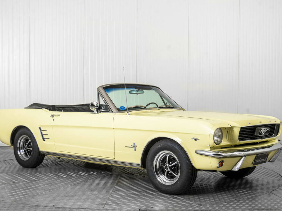 Bild 5/50 von Ford Mustang 289 (1966)