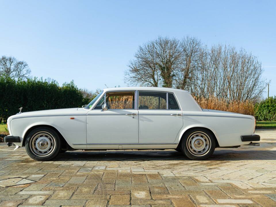 Image 4/50 of Rolls-Royce Silver Shadow II (1979)