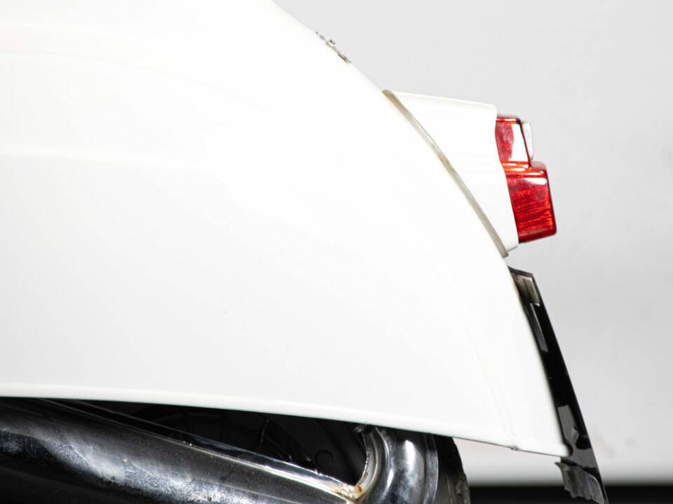 Immagine 17/50 di Piaggio Vespa 50 SS (1966)