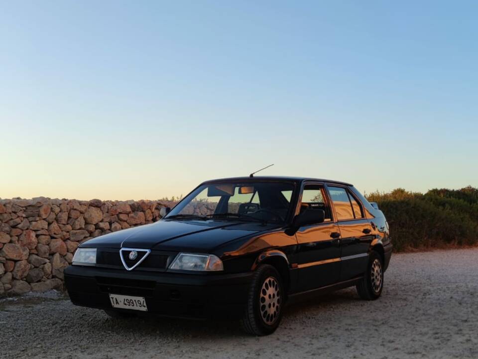 Image 20/52 of Alfa Romeo 33 - 1.3 (1992)