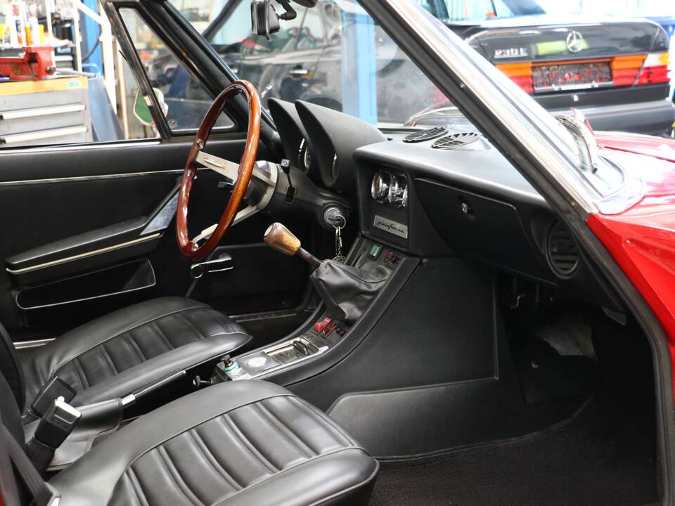 Afbeelding 12/37 van Alfa Romeo 2000 Spider Veloce (1979)