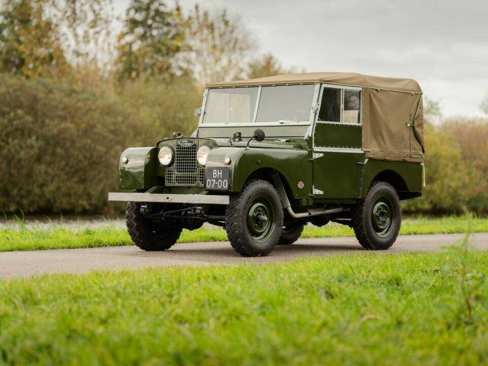 Image 8/50 of Land Rover 80 (1952)