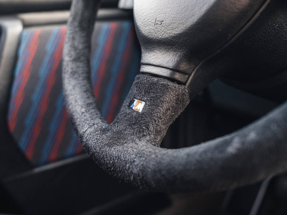 Image 37/50 of BMW M3 Sport Evo (1990)