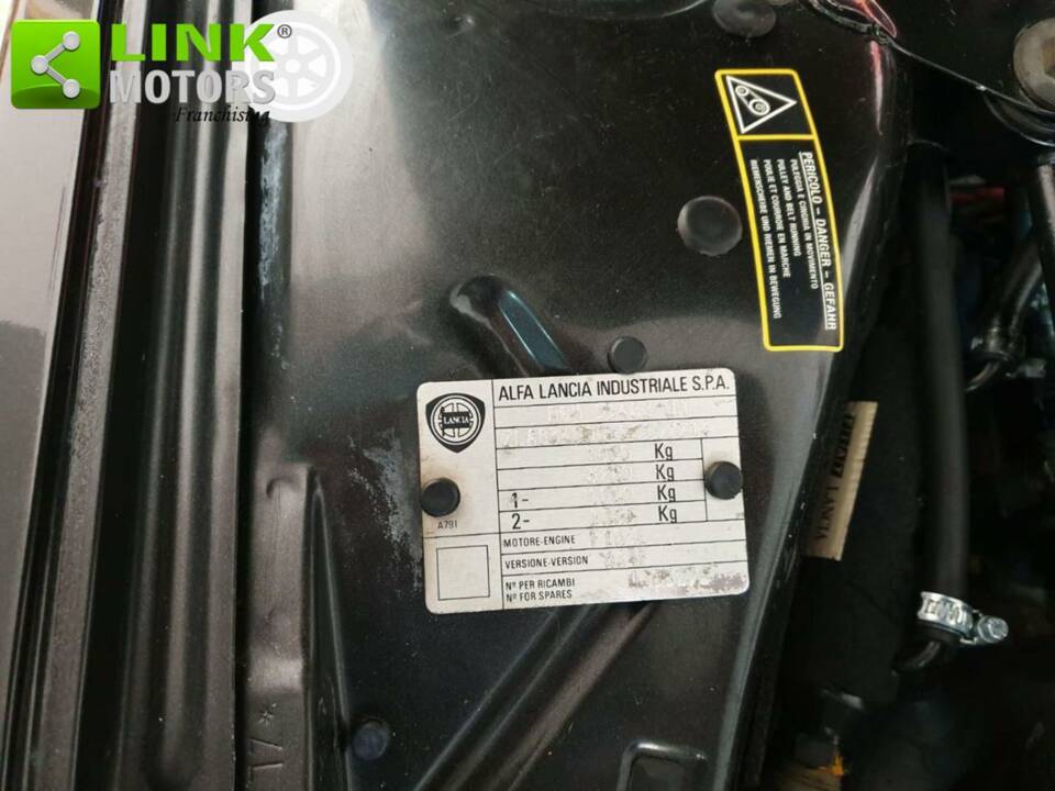 Immagine 14/50 di Lancia Thema 8.32 (1989)